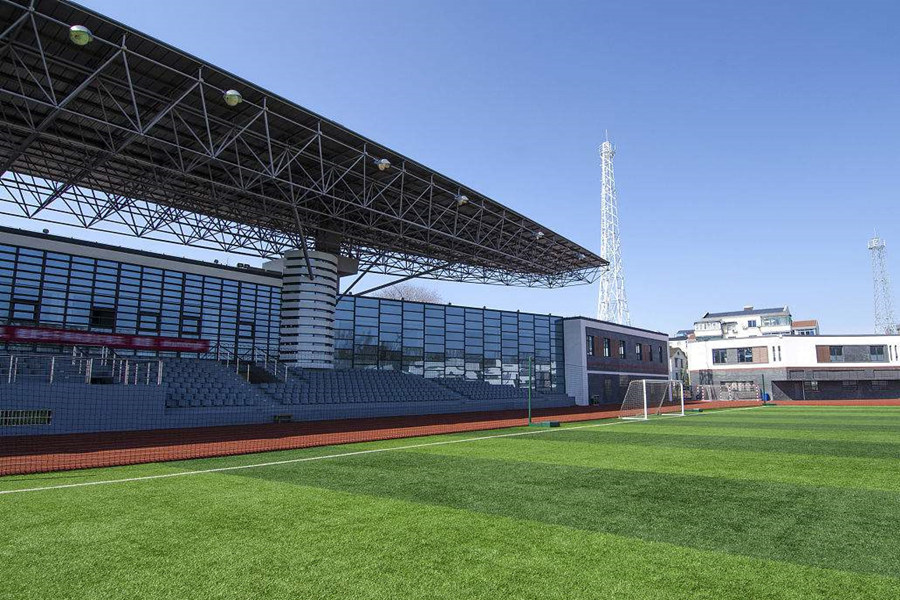 九龙坡体育场看台网架工程